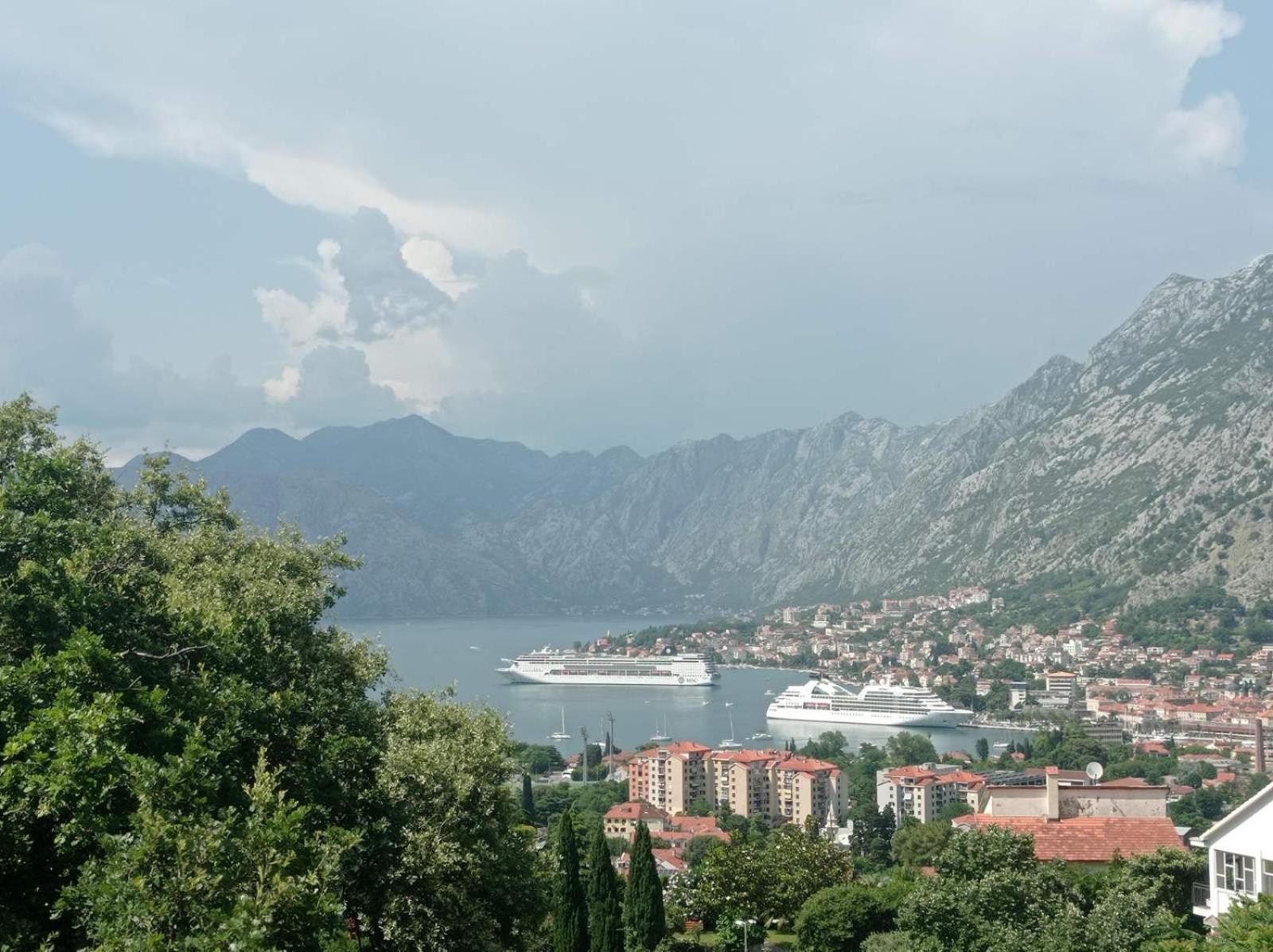 Radgost Kotor Apartments Exteriér fotografie